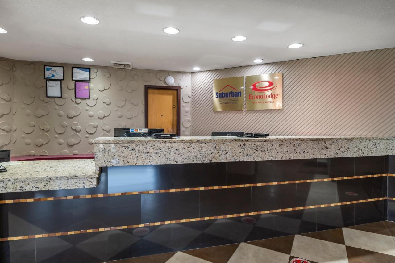 Econo Lodge Lafayette Buitenkant foto