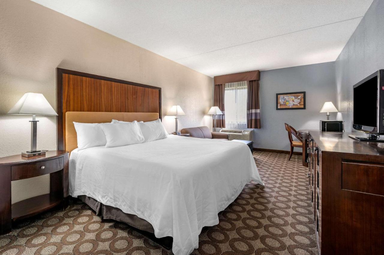 Econo Lodge Lafayette Buitenkant foto