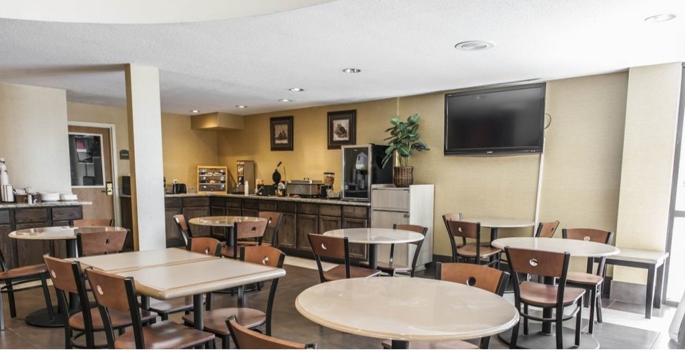 Econo Lodge Lafayette Buitenkant foto